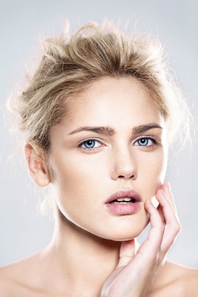 6 ультра-трендов макияжа с показов как повторить в домашних условиях